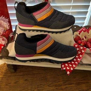 Stylish Women's Multicolor Slip-On Sneakers